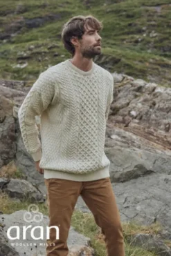 ARAN Rundhals Pullover beige Merinowolle