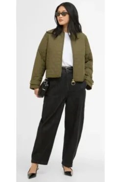 BARBOUR Steppjacke Whillian oliv