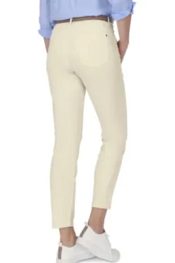 BRAX 6/8 Jeans Shakira natur Skinny Fit Free to move Super Stretch Denim