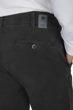 CLUB OF COMFORT High Stretch Baumwoll-Hose anthrazit Garvey Flat-Front