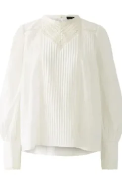 OUI Baumwollbluse stilvolle Falten, verspielte Rüschen und elegante Spitze cloud dancer A-Shape Langarm
