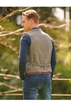 WELLINGTON OF BILMORE Harries Tweed Weste Wales walnut check kariert